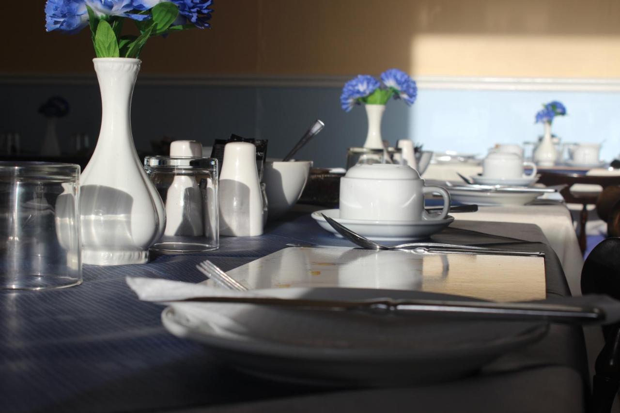 バーマス Leamington House Bed & Breakfast エクステリア 写真