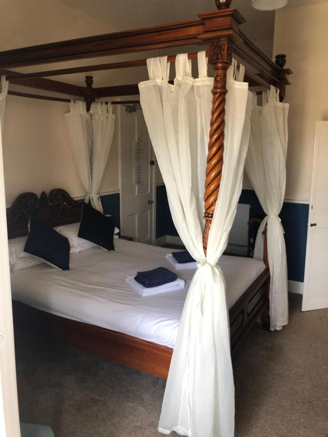 バーマス Leamington House Bed & Breakfast エクステリア 写真