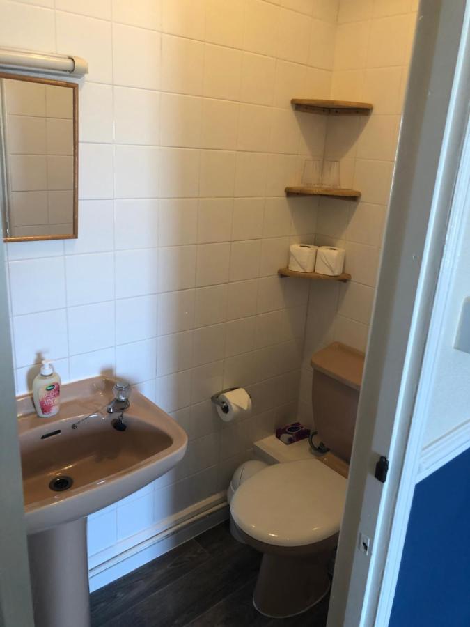 バーマス Leamington House Bed & Breakfast エクステリア 写真