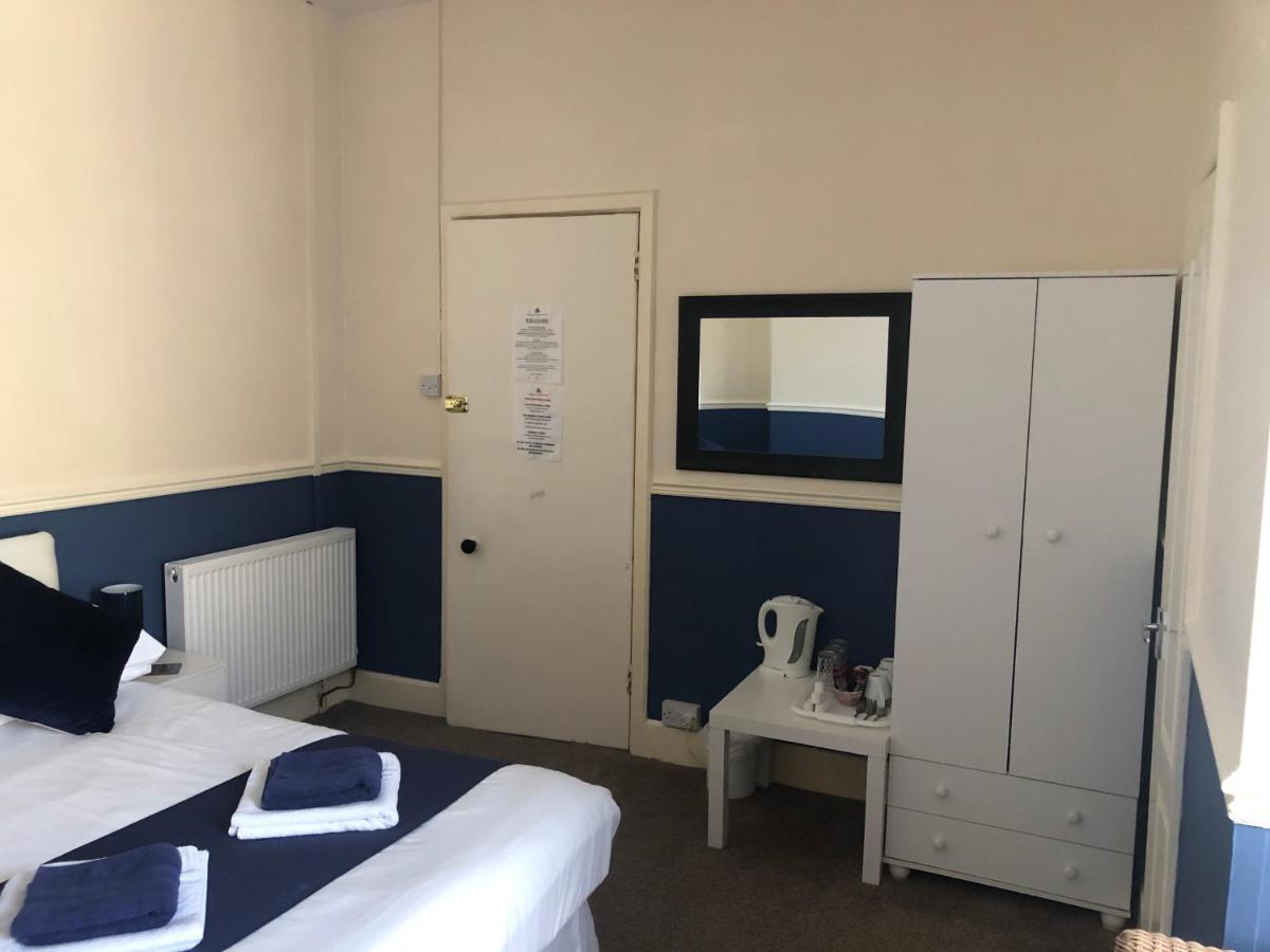 バーマス Leamington House Bed & Breakfast エクステリア 写真