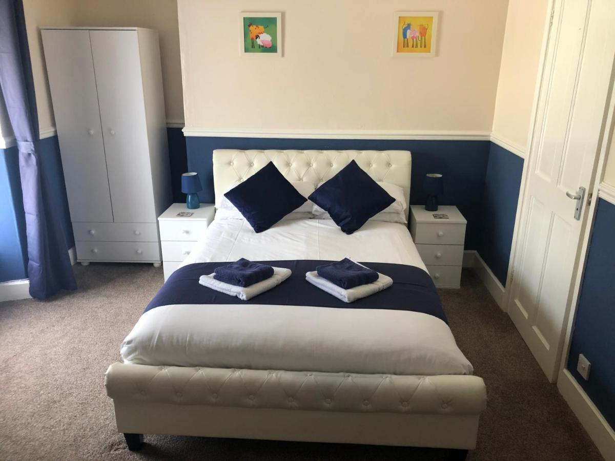 バーマス Leamington House Bed & Breakfast エクステリア 写真