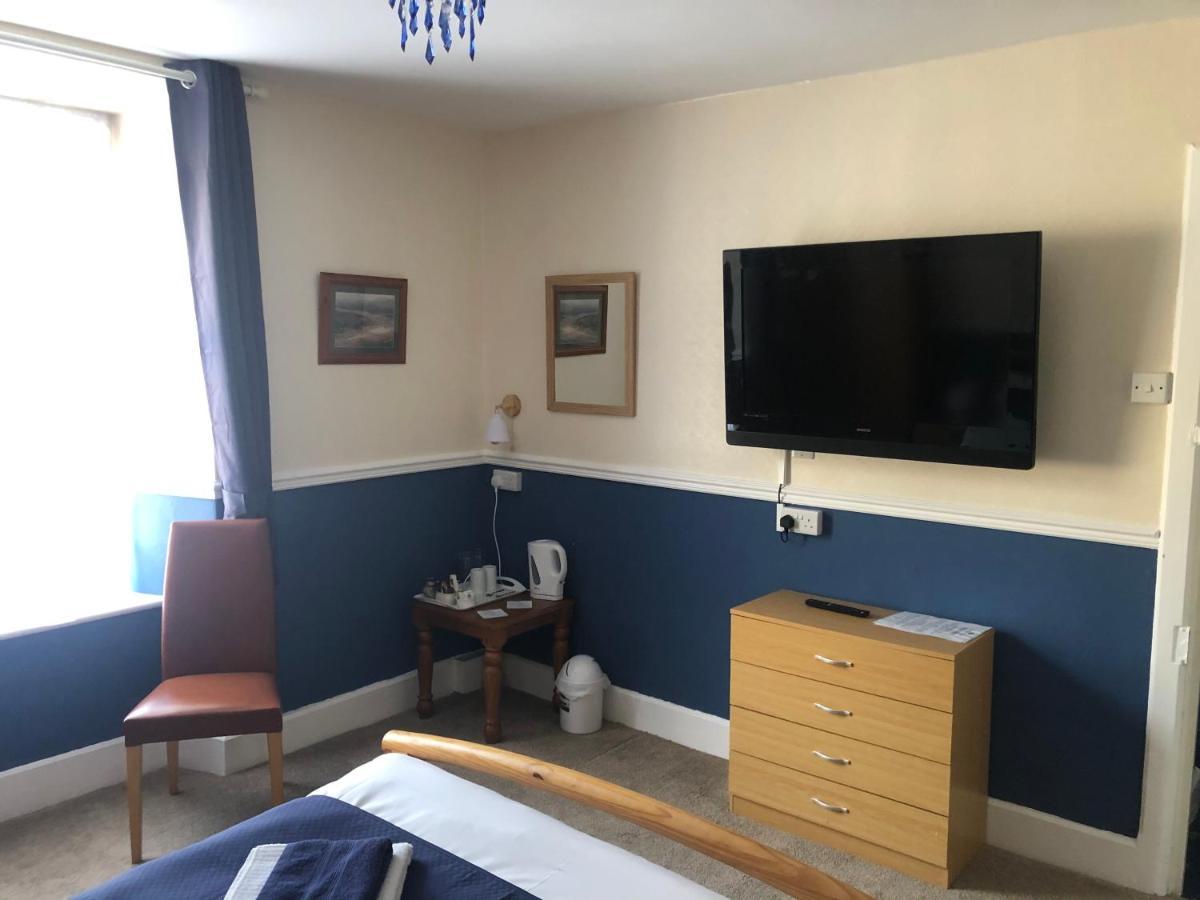 バーマス Leamington House Bed & Breakfast エクステリア 写真