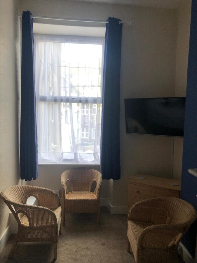 バーマス Leamington House Bed & Breakfast エクステリア 写真