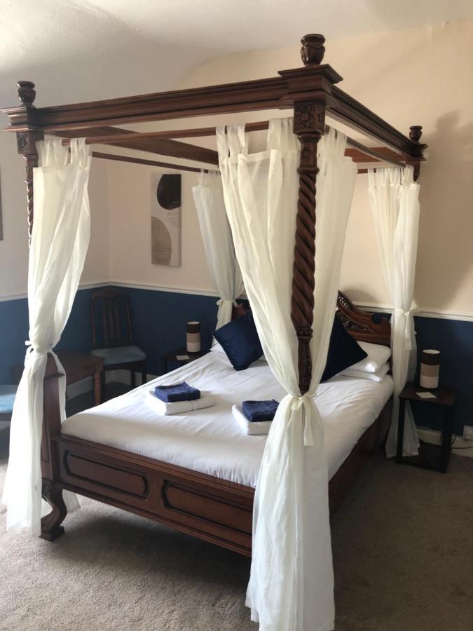 バーマス Leamington House Bed & Breakfast エクステリア 写真