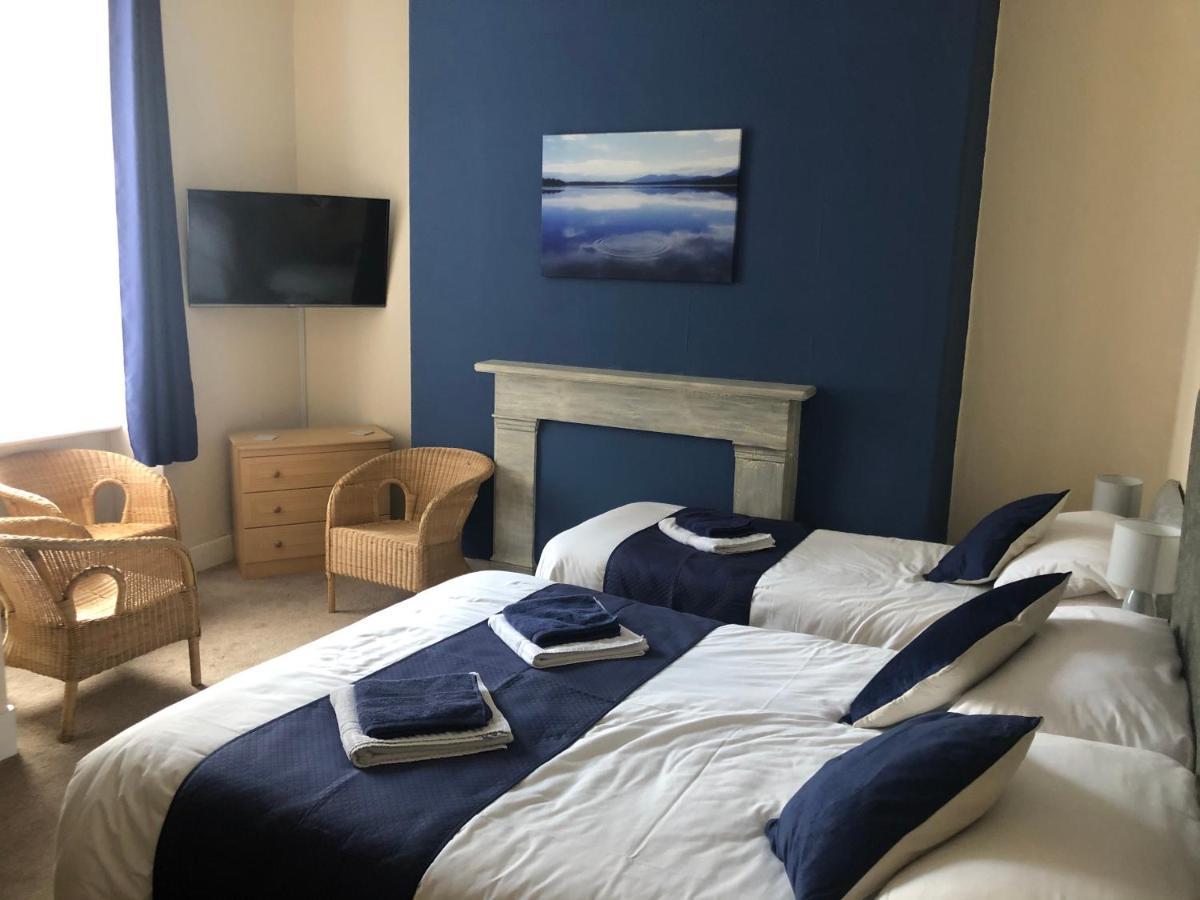 バーマス Leamington House Bed & Breakfast エクステリア 写真