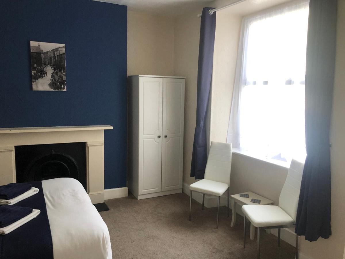 バーマス Leamington House Bed & Breakfast エクステリア 写真